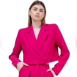 Klesis Fuschia Pink Cropped Blazer Jacket Boxy Modern Fit Girl Boss Chic MD